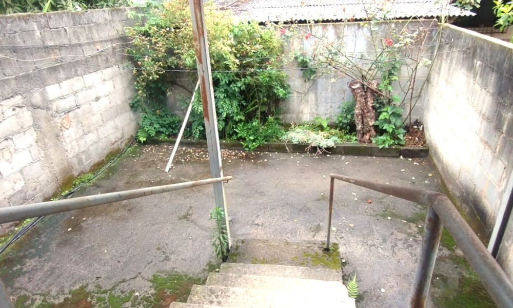 Casa 38 escada quintal