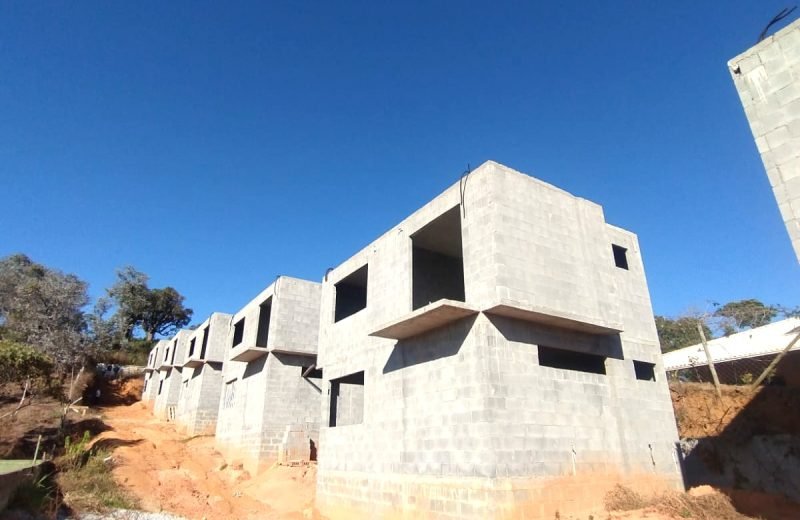 Casa Condomínio 47 casas 3